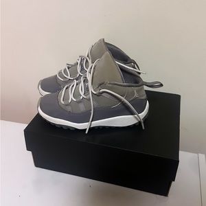 Air Jordan 11 Retro TD COOL GREY